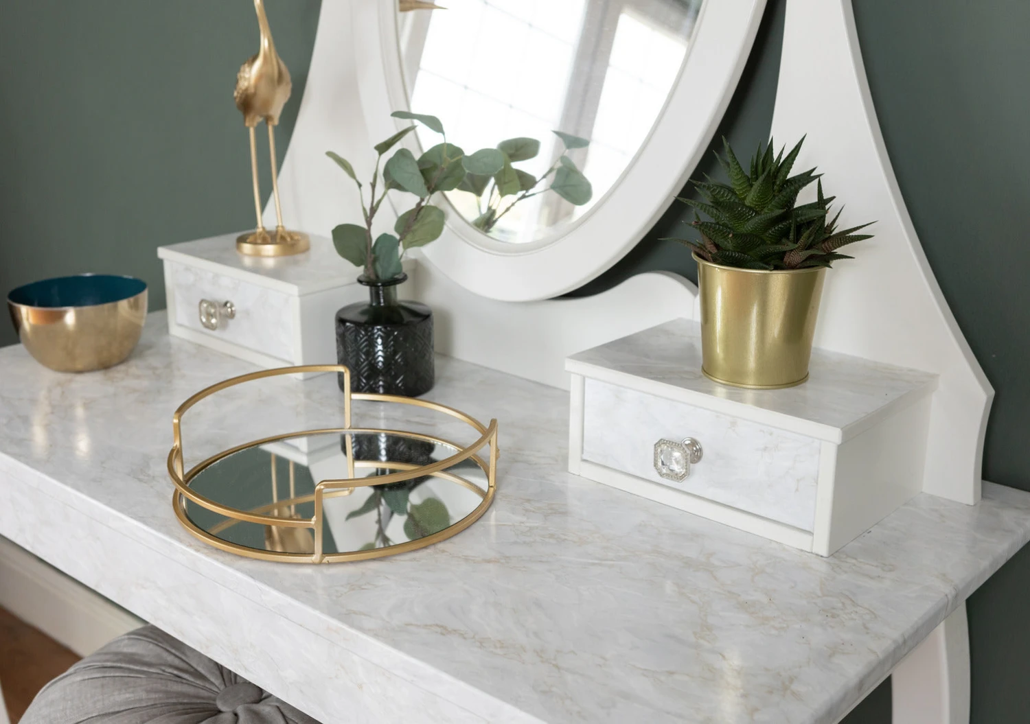 Cortes Contact Paper - Gold(Cortes contact paper gold d 200 8351) D-c-fix Cortes Contact Paper - Gold(Cortes Contact Paper Gold D 200 8351) -Astek | Home Sales 200 8351 cortes gold CORTESGOLD install 99b1634b b80c 461d 8e74 64e59eb960f7