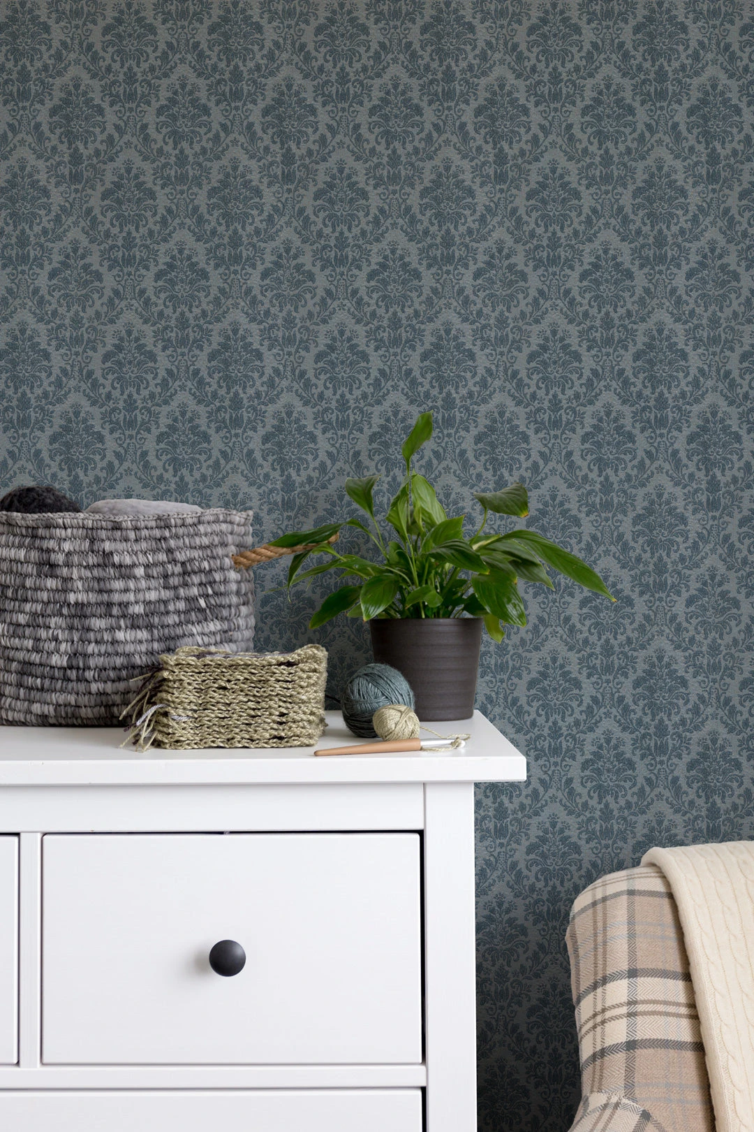 Grandeur | Peel & Stick Wallpaper(Grandeur peel stick wallpaper d psav056) Grandeur | Peel & Stick Wallpaper(Grandeur Peel Stick Wallpaper D Psav056) -Astek | Home Sales PSAV056 2 grandeur COBALT install afcec95e 367c 4754 b816 2b072f821323