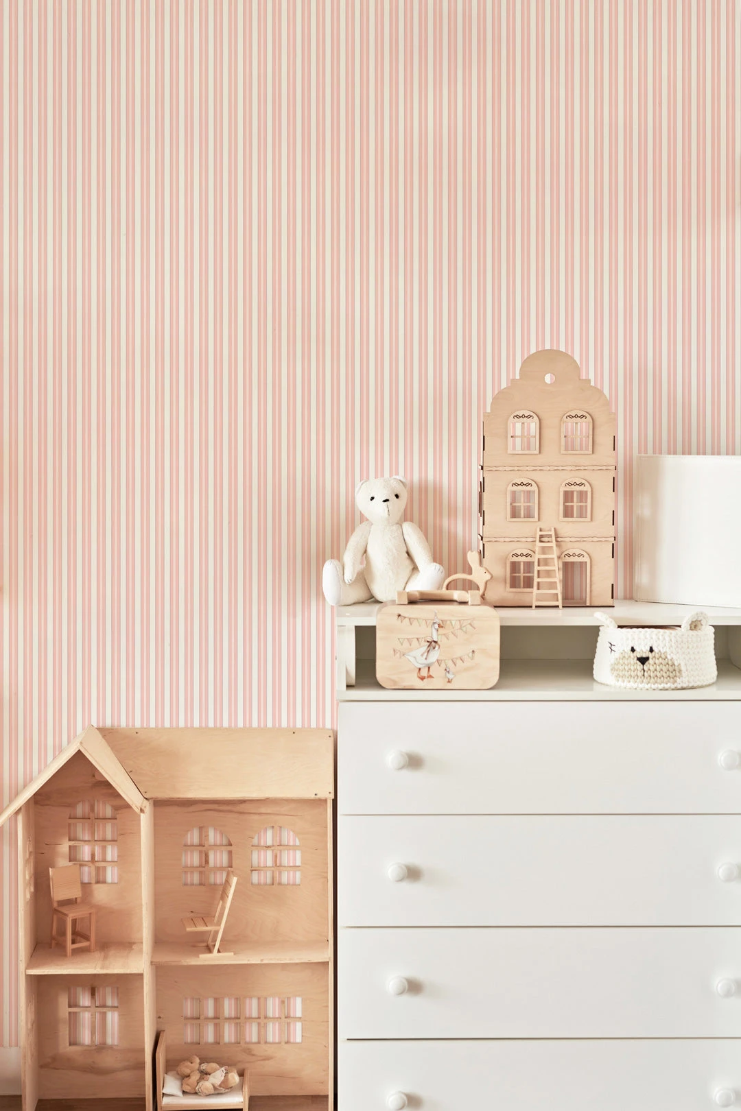 Eleanor | Peel & Stick Wallpaper(Eleanor peel stick wallpaper d psav208) Eleanor | Peel & Stick Wallpaper(Eleanor Peel Stick Wallpaper D Psav208) -Astek | Home Sales PSAV208 eleanor ELEANOR install